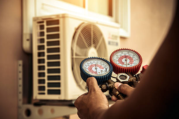 Professional Heat Pump Repair technician working in Nottingham, MD
